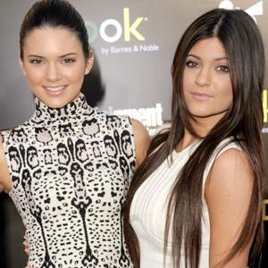 Kendall Jenner, Kylie Jenner Kendall Jenner, Kylie Jenner